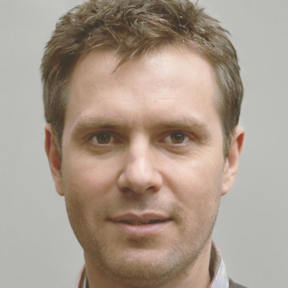 Financial Analysis Expert Marcelo Hernandez